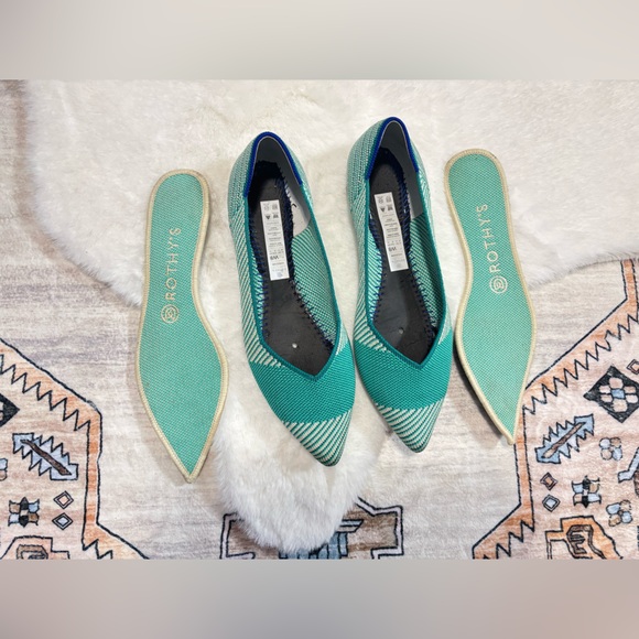 Rothy’s Flats - Picture 3 of 6